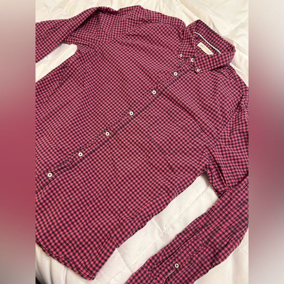 Aeropostale Pink & Black Plaid Button Down - Picture 3 of 6